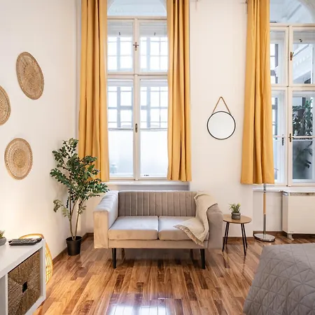 Evergreen Downtown Appartement *