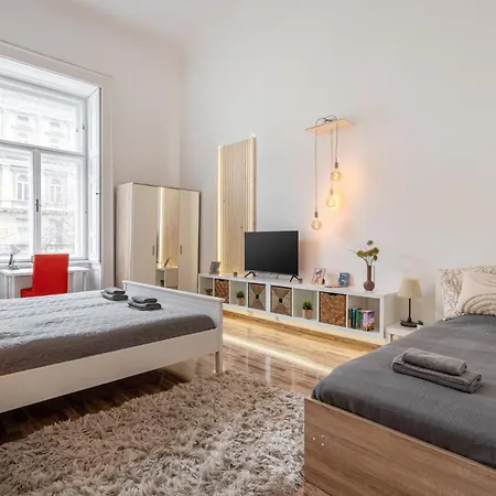 Evergreen Downtown Appartement