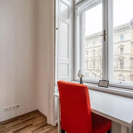 Evergreen Downtown * Budapest